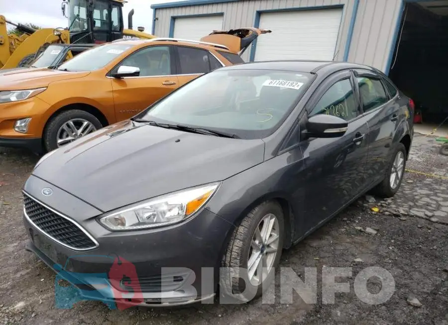 1FADP3F2XHL209480 Photo# 2