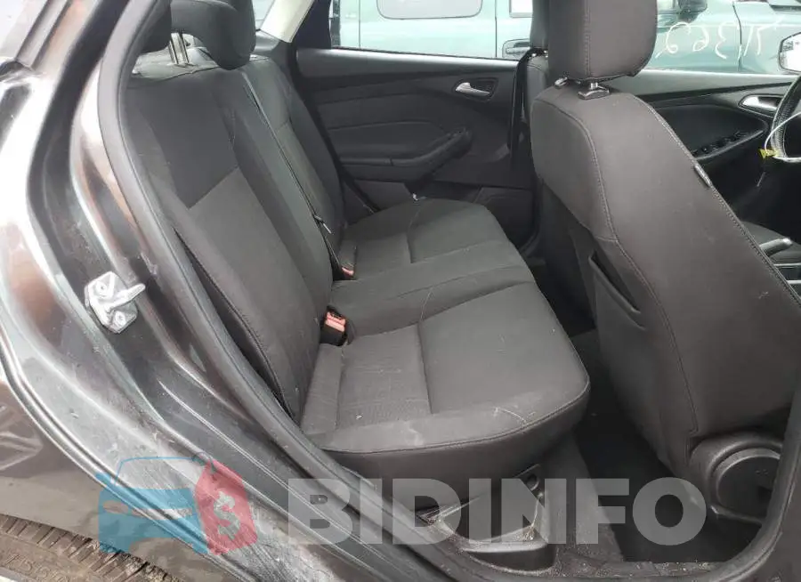 1FADP3F2XHL209480 Photo# 6