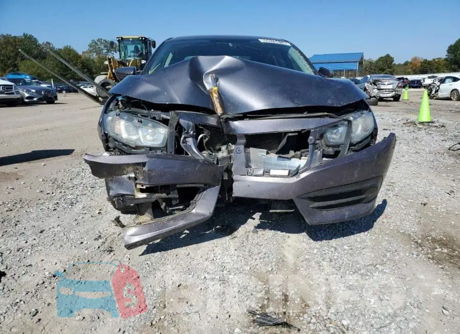 19XFC2F50GE081924 Photo# 9
