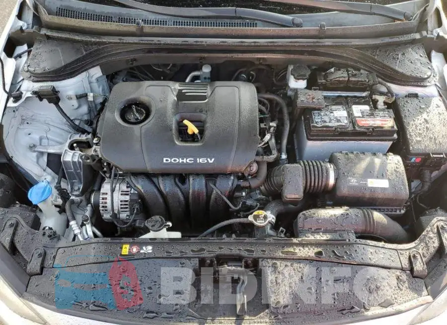 5NPD84LF2JH235800 Photo# 7