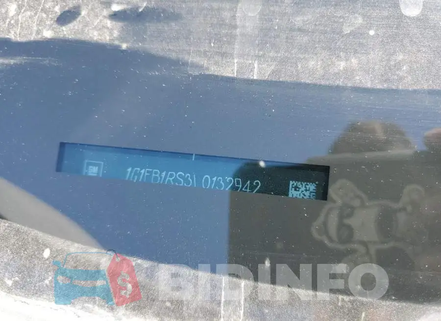 1G1FB1RS3L0132942 Photo# 10