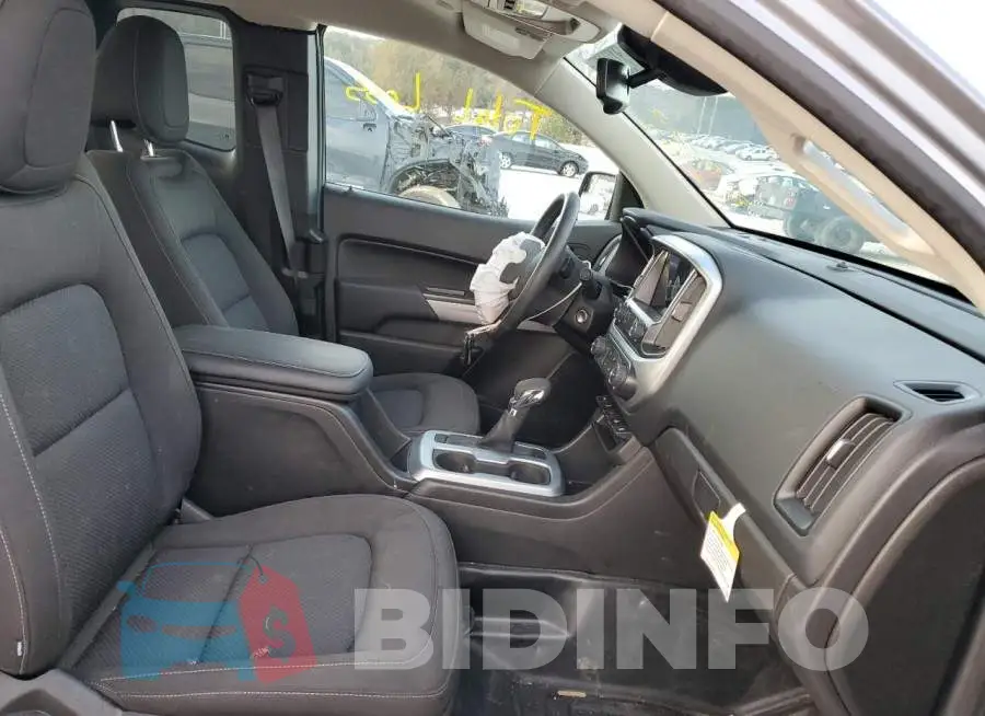 1GCHSCEA9N1156913 Photo# 5