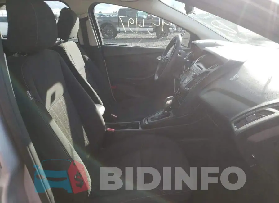 1FADP3F24GL396097 Photo# 5