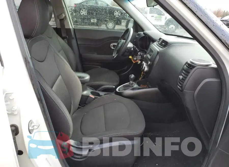 KNDJN2A22G7267319 Photo# 5