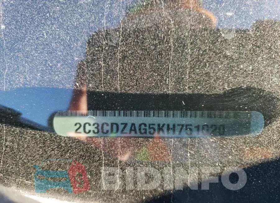 2C3CDZAG5KH751020 Photo# 10