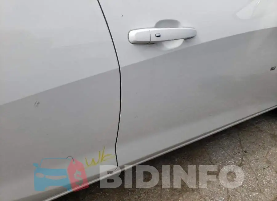 1G1ZD5ST9JF252773 Photo# 9