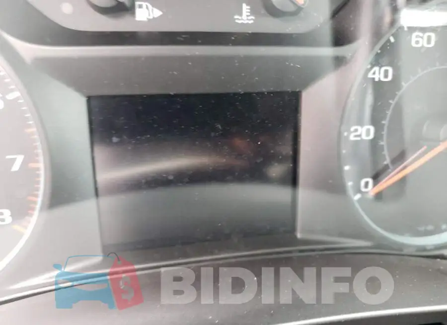 1G1ZD5ST9JF252773 Photo# 8
