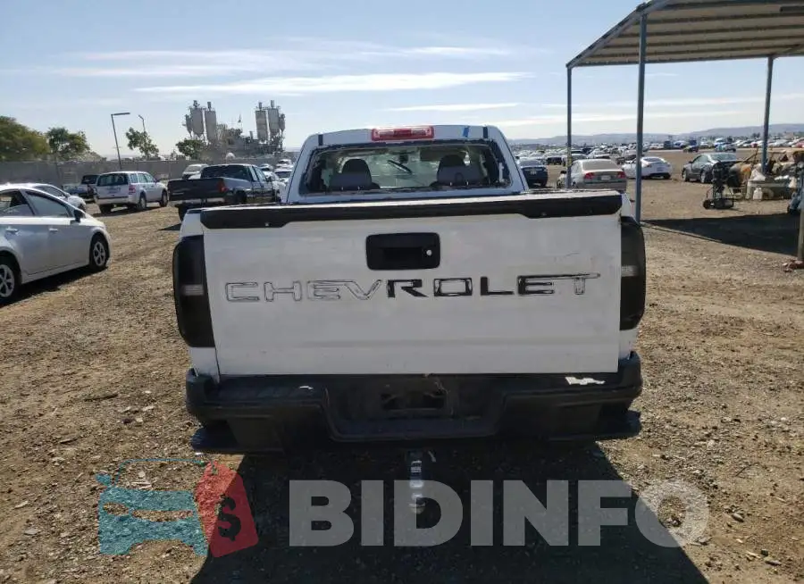 1GCHSBEN9M1135877 Photo# 6
