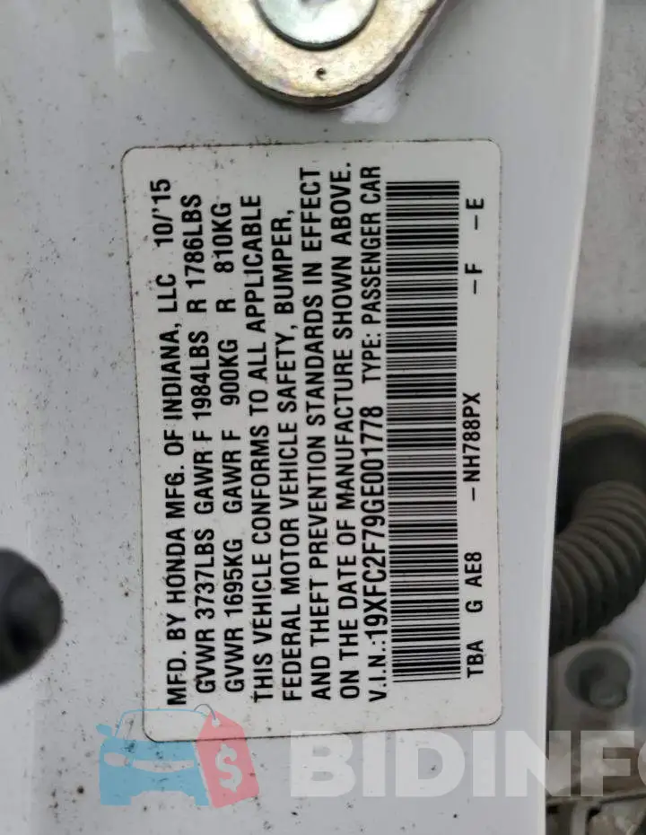 19XFC2F79GE001778 Photo# 10