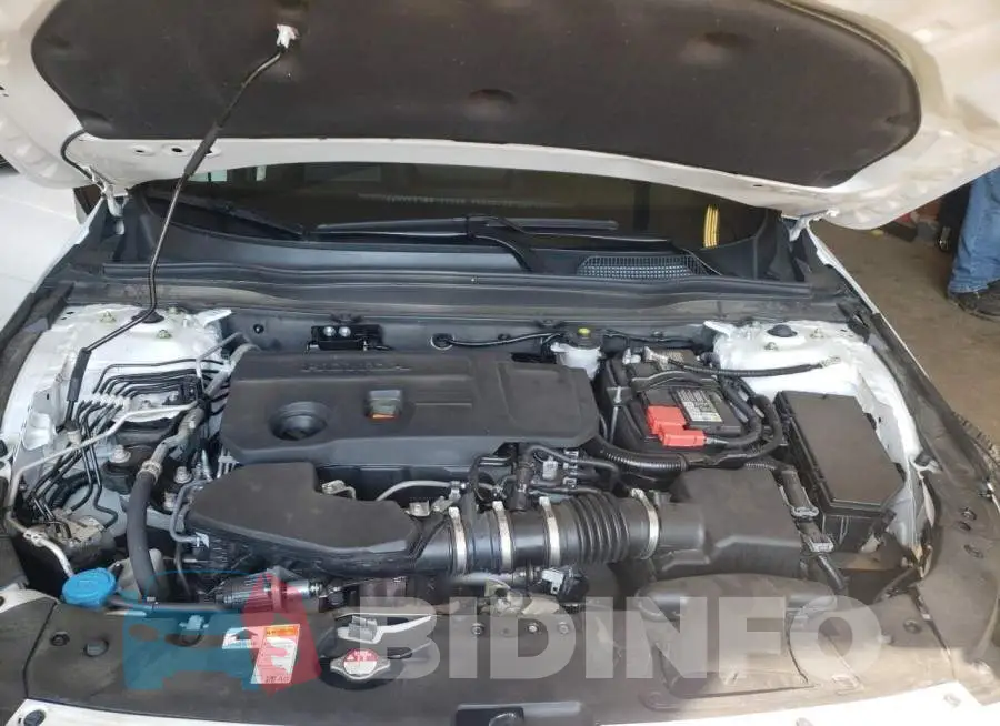 1HGCV2F39MA033107 Photo# 7