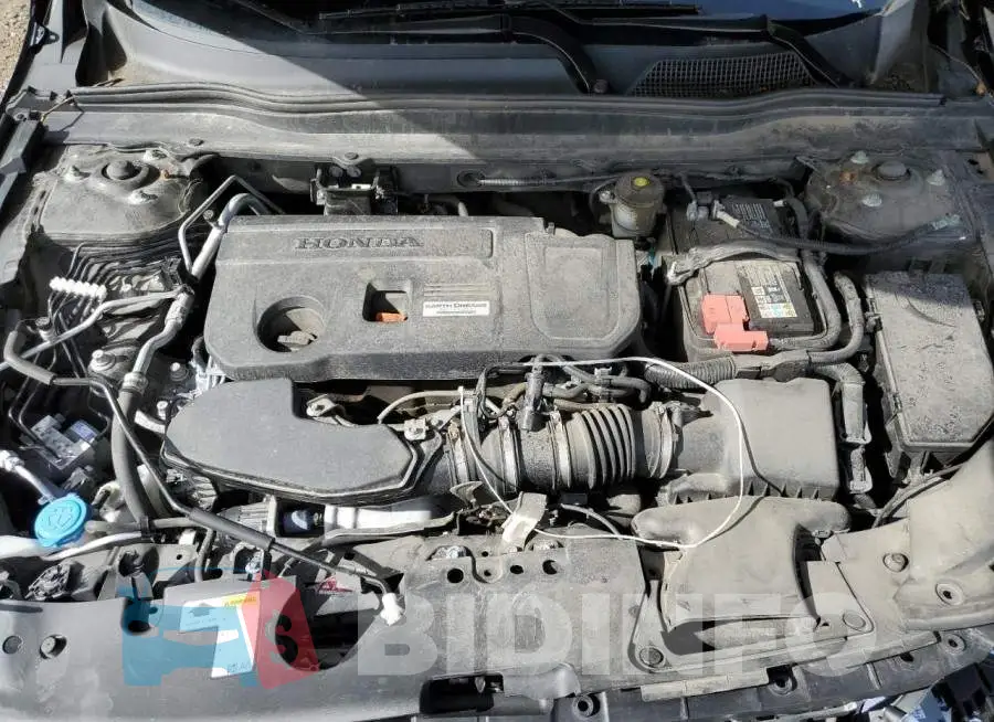 1HGCV2F51JA010563 Photo# 7
