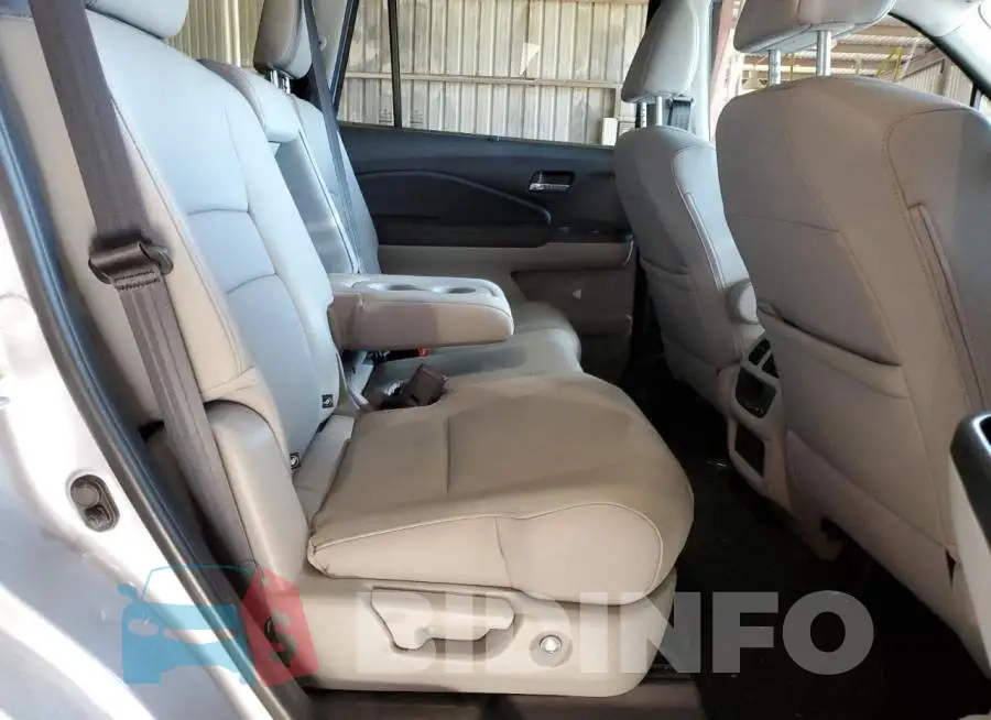 5FNYF5H20MB020874 Photo# 6