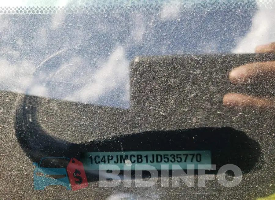 1C4PJMCB1JD535770 Photo# 10