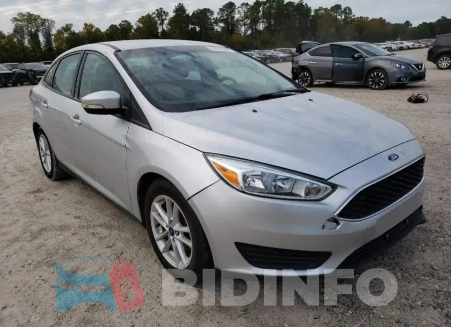 1FADP3F24GL361267 Photo# 4
