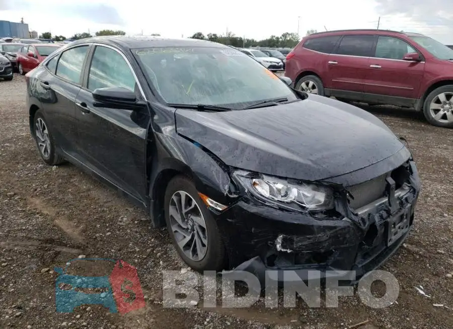 19XFC2F73HE018075 Photo# 1