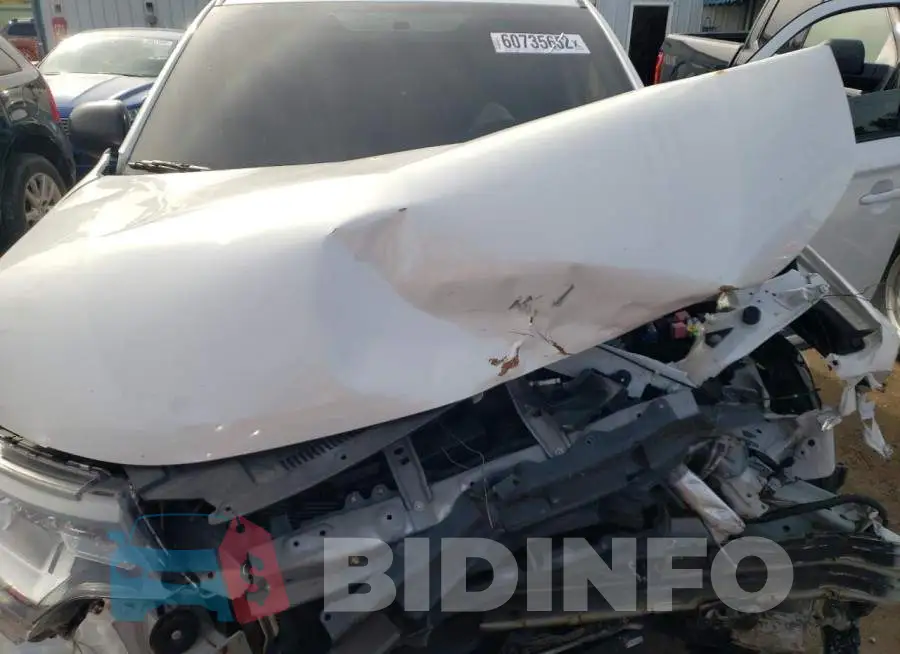 JA4AD2A35JZ016778 Photo# 7