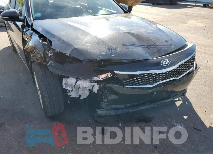 5XXGT4L30JG179742 Photo# 9
