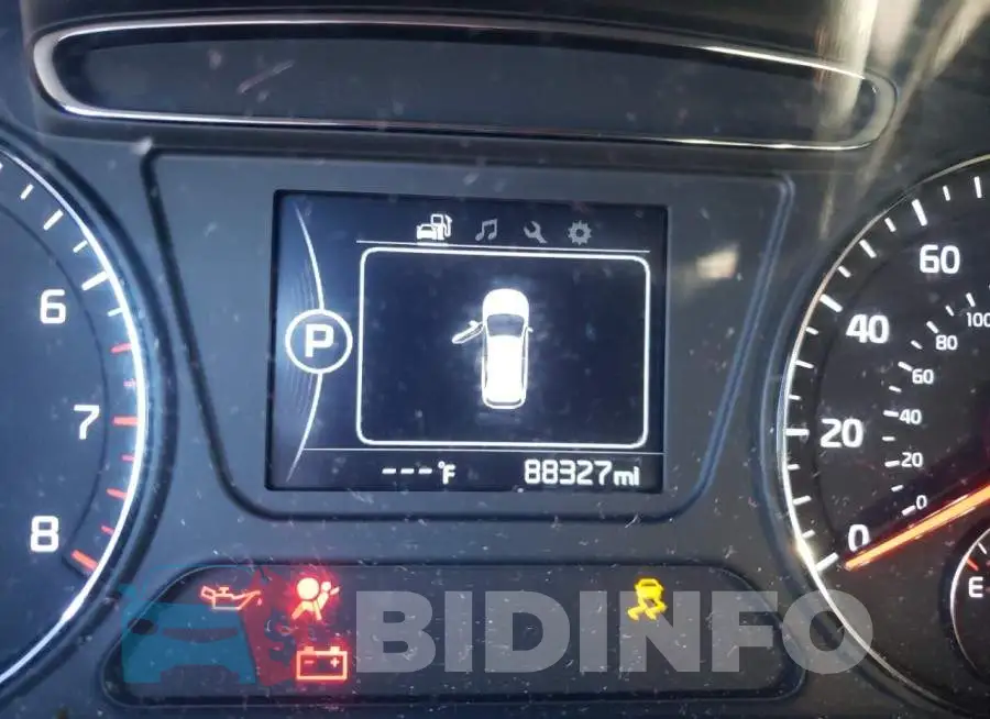 5XYPG4A36HG244445 Photo# 8