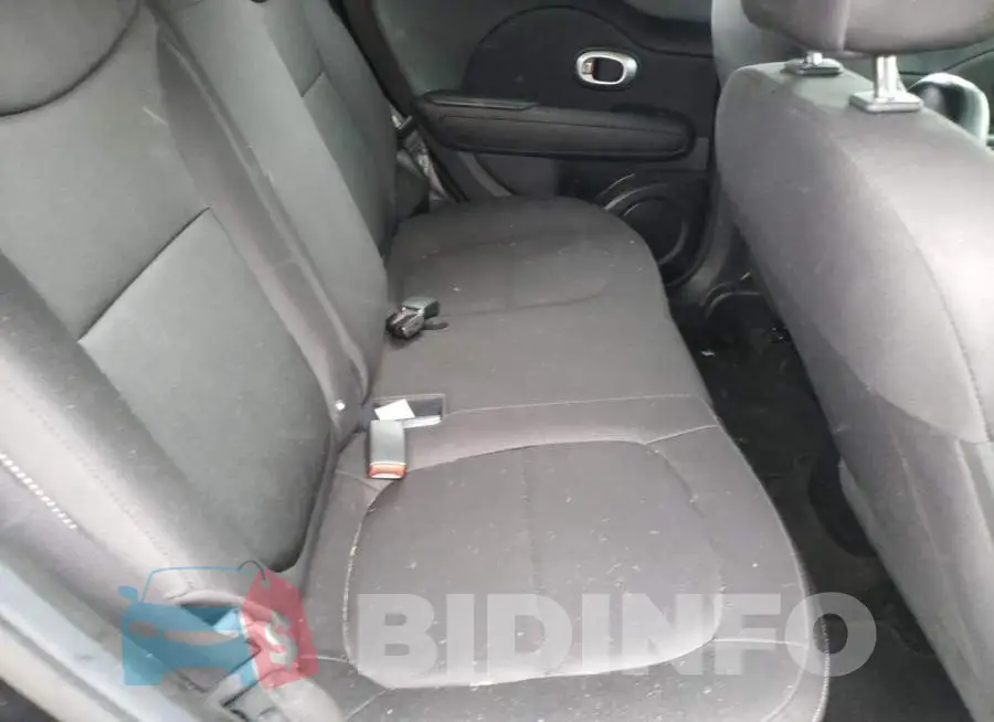 KNDJN2A22G7406932 Photo# 6