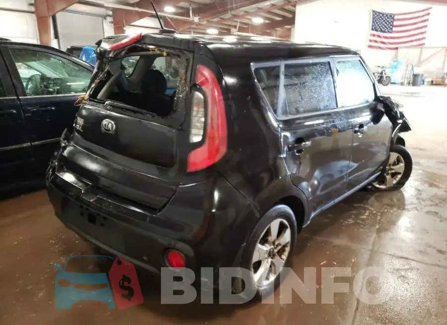 KNDJN2A22J7905382 Photo# 4