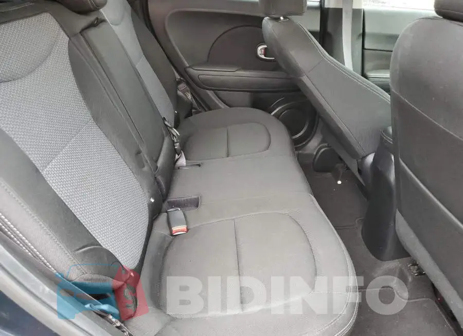 KNDJP3A5XJ7621332 Photo# 6