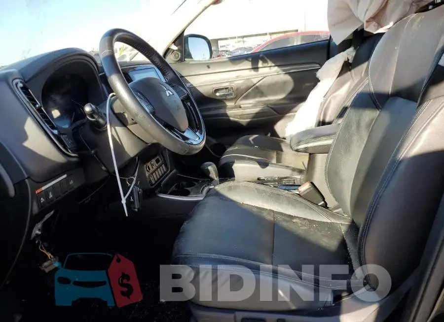 JA4AZ3A35LZ019903 Photo# 5