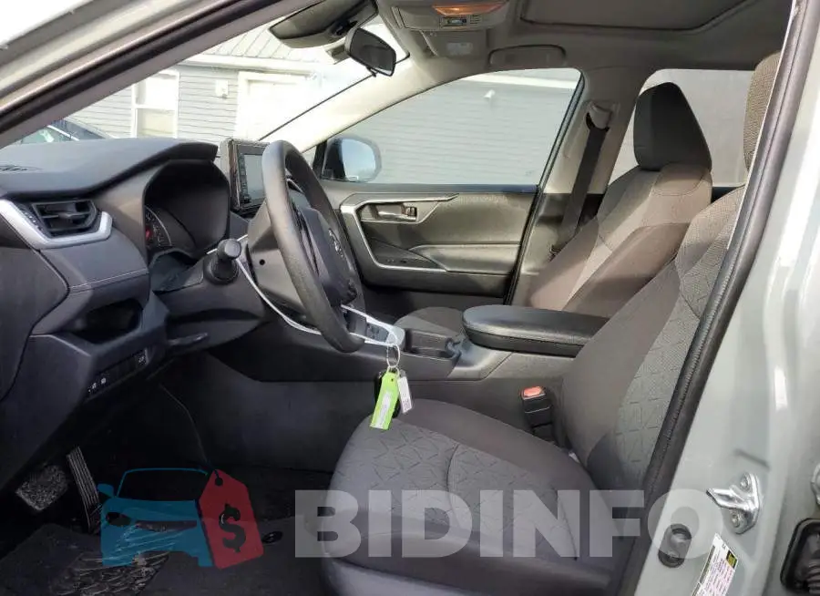 2T3W1RFV9LC042781 Photo# 7