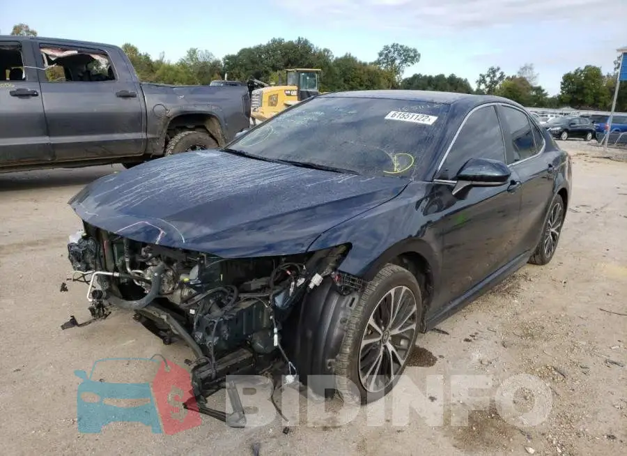 4T1G11AK8LU988297 Photo# 2