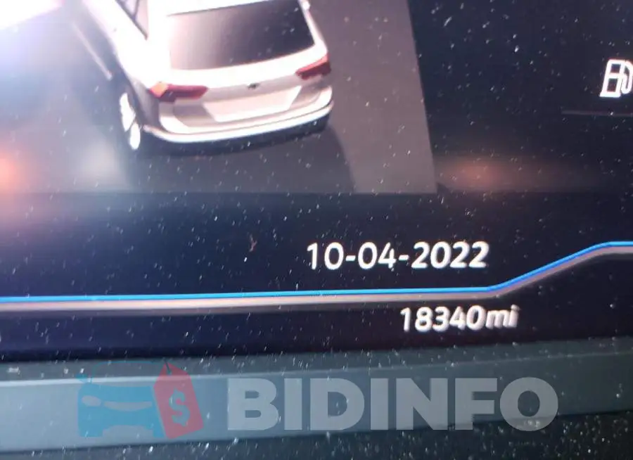 3VV2B7AX1KM108653 Photo# 8