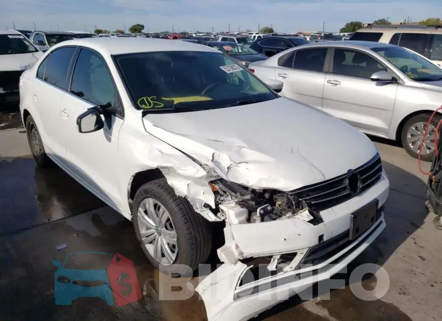 3VW2B7AJ2HM351470 Photo# 1