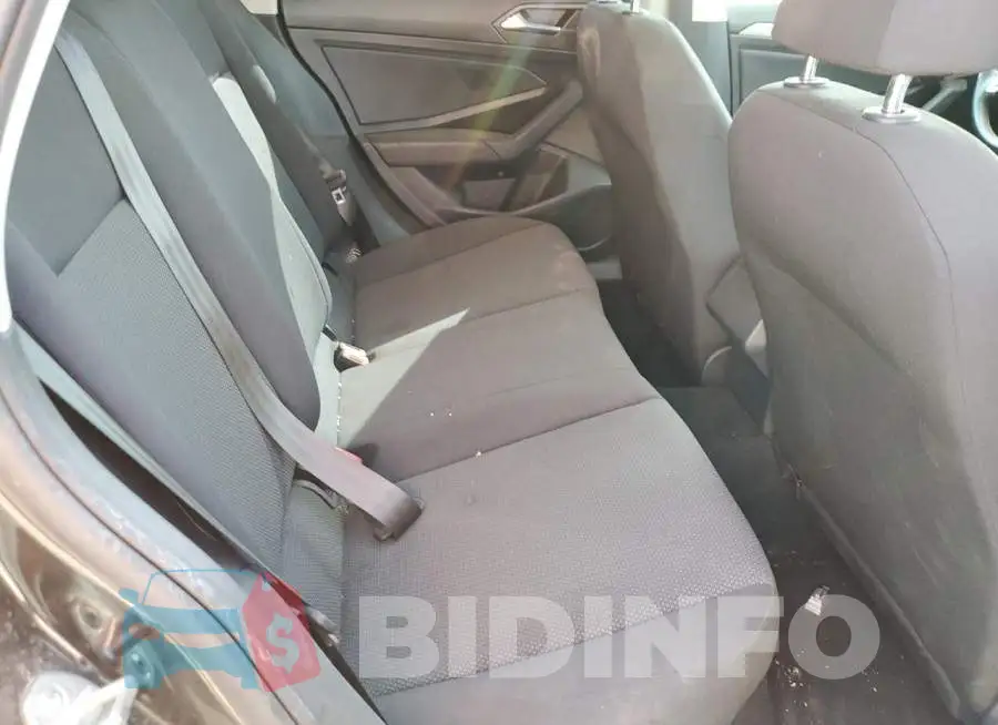 3VWC57BU0KM256594 Photo# 6