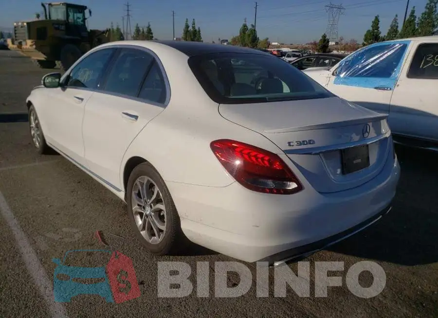 55SWF4JB8GU163263 Photo# 3