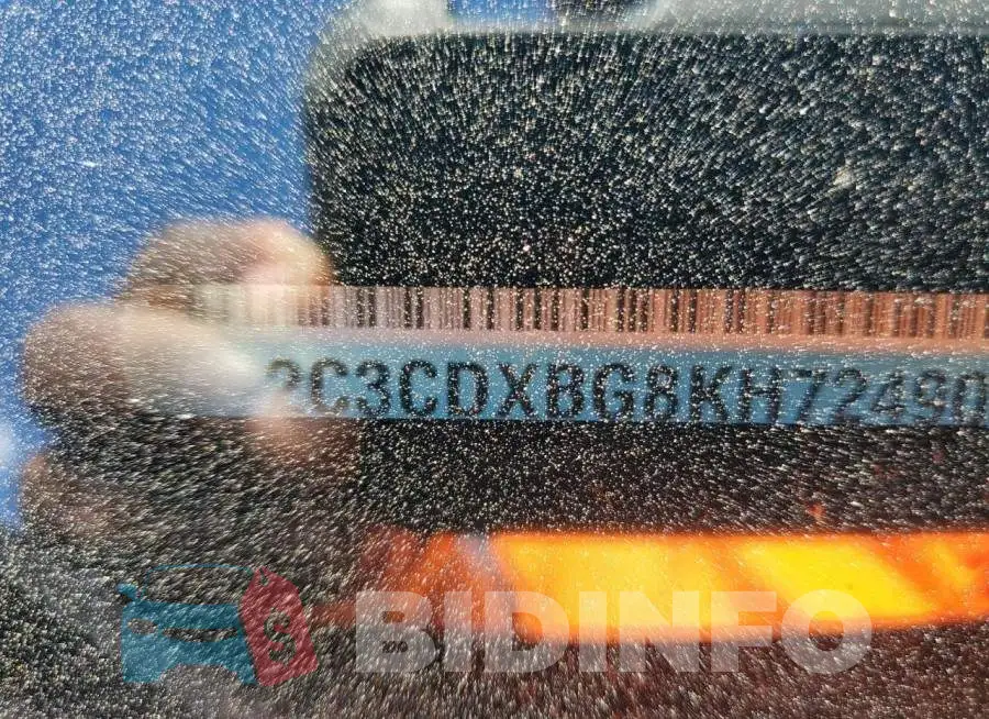 2C3CDXBG8KH724901 Photo# 10