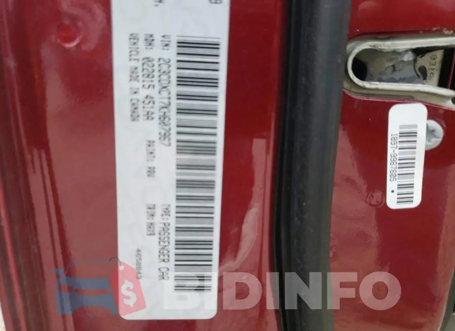 2C3CDXCT7KH607967 Photo# 10