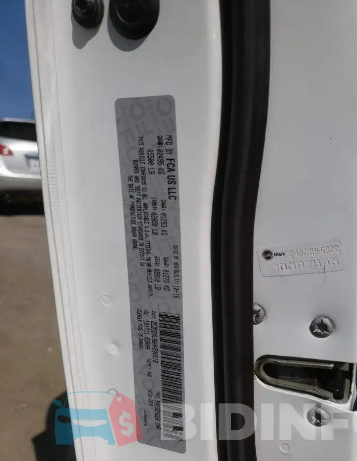 2C3CDXL96HH500518 Photo# 10
