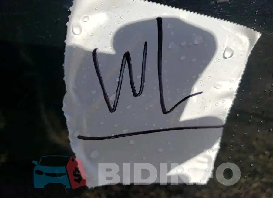 WBA4Z1C5XJEC60351 Photo# 9
