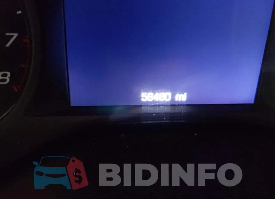 1G1FB3DX6K0143057 Photo# 8