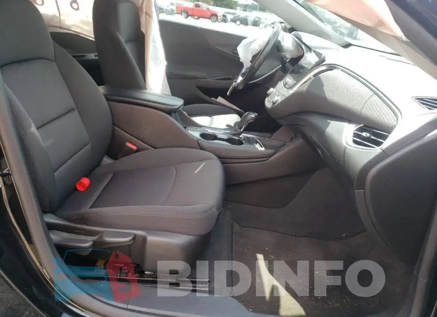 1G1ZD5ST5JF188070 Photo# 5