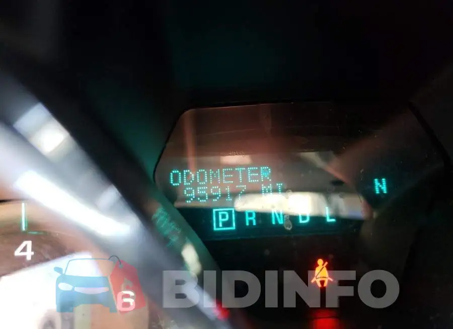 1GNKRGKDXGJ108726 Photo# 8