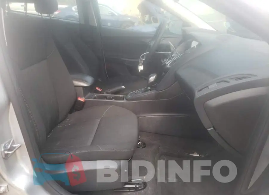 1FADP3H27JL227521 Photo# 5