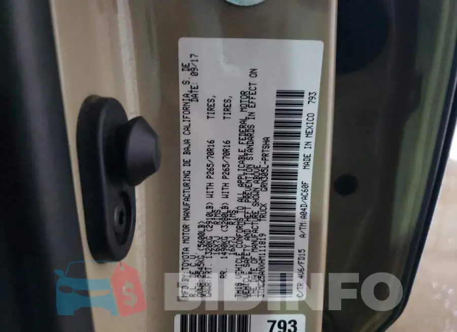 3TMCZ5ANXHM111819 Photo# 10