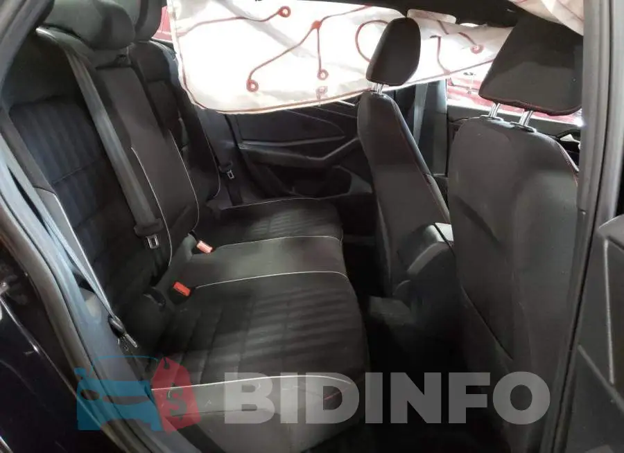 3VW5T7BU0KM182236 Photo# 6