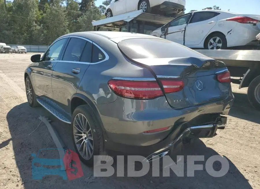 WDC0J4KB7JF335154 Photo# 3