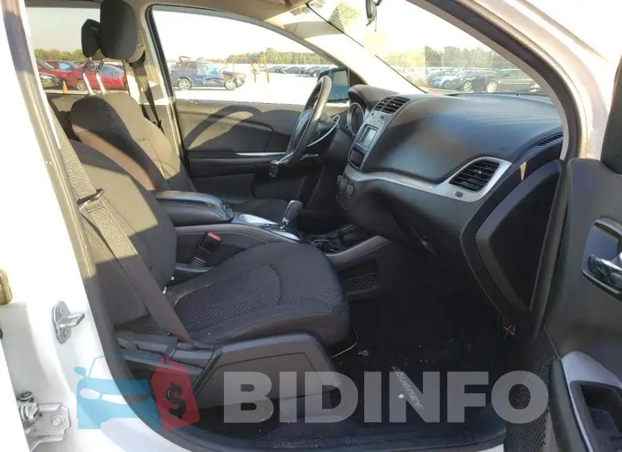 3C4PDCAB4HT552829 Photo# 5