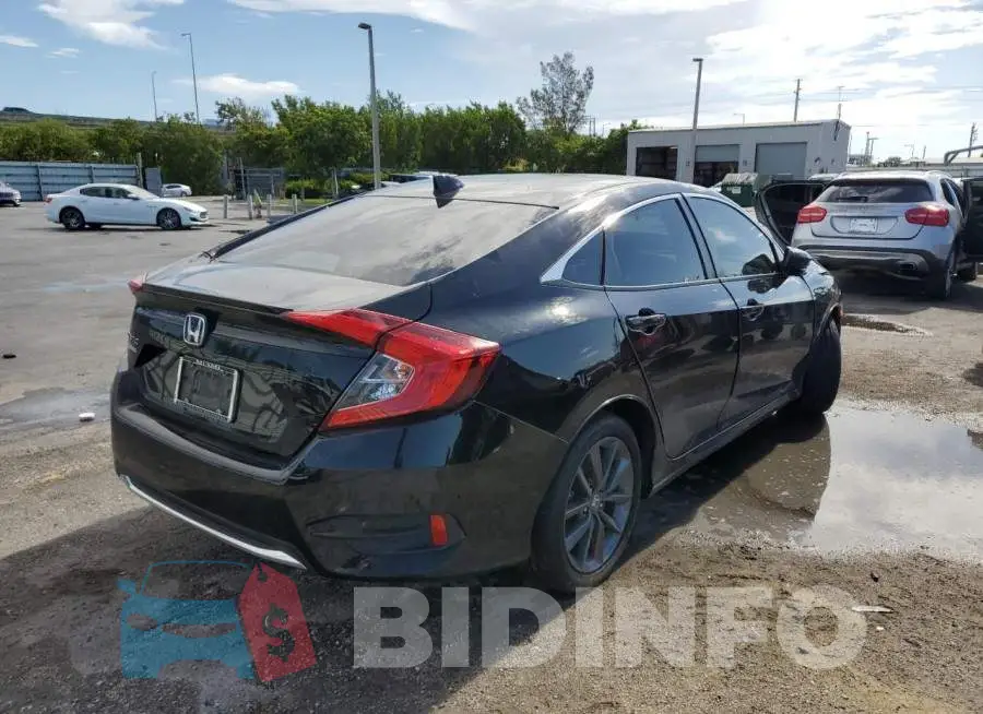 2HGFC1F39MH705584 Photo# 4