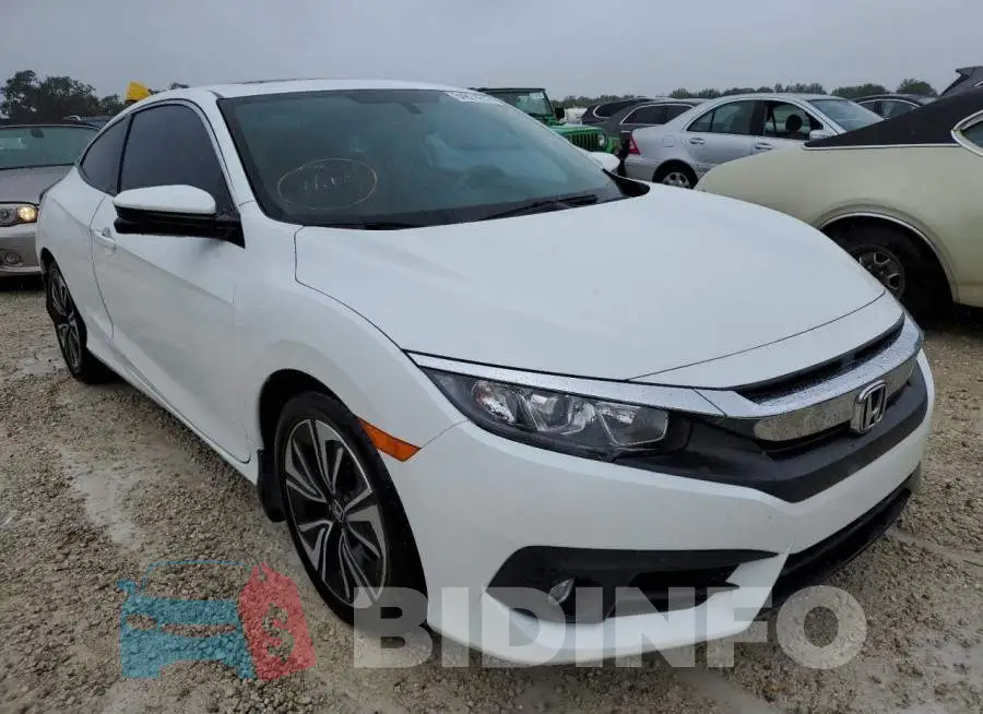 2HGFC3B7XGH358436 Photo# 1