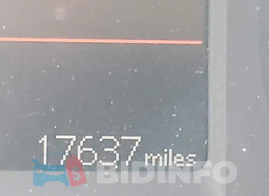 2T1BURHE3KC134236 Photo# 8