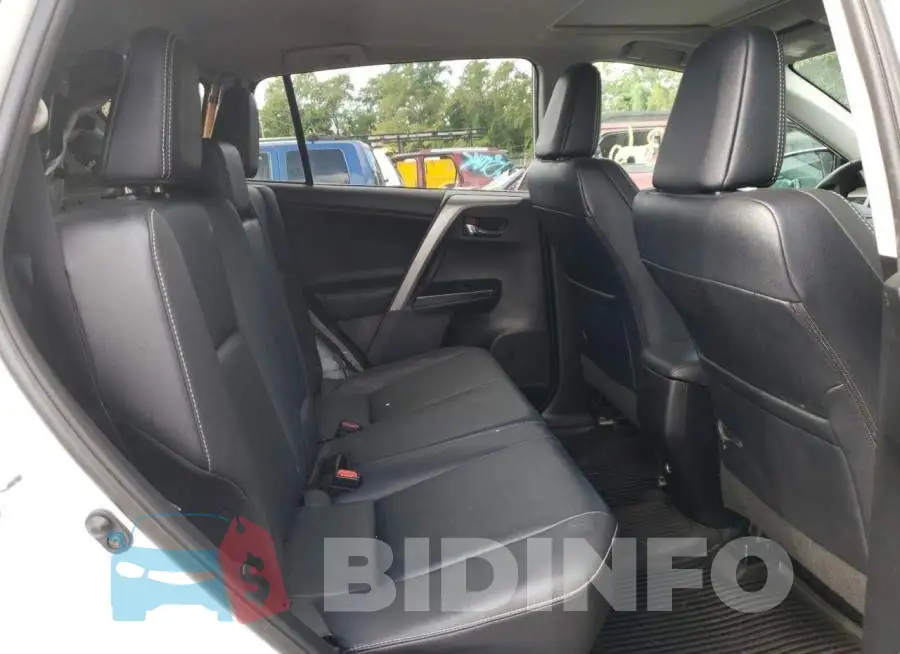 2T3DFREV6GW483136 Photo# 6