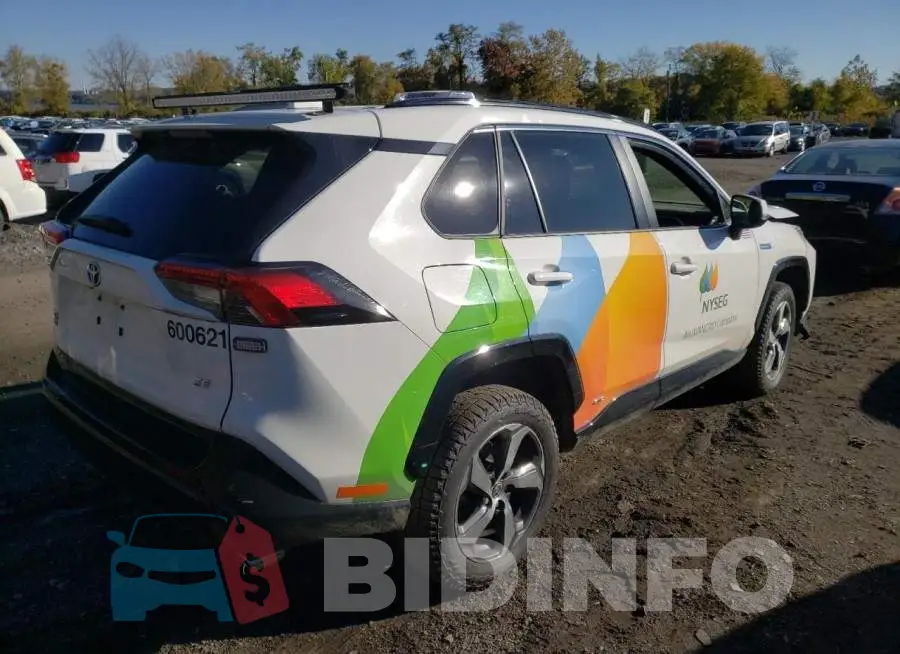 JTMCB3FV5MD064495 Photo# 4