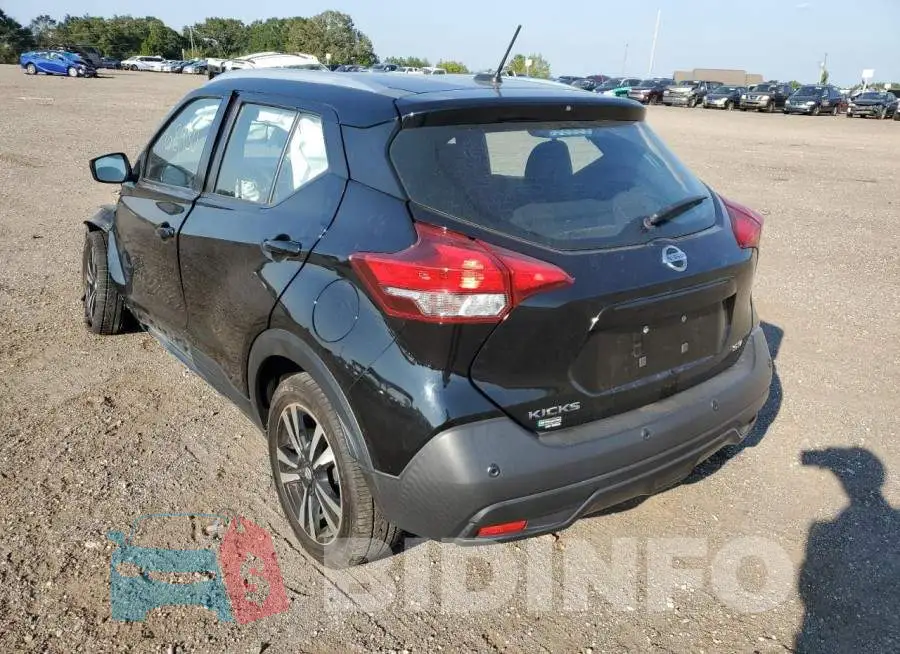3N1CP5CV5LL479877 Photo# 3